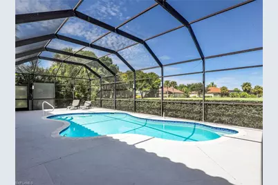8983 Mustang Island Cir, Naples, FL 34113 - Photo 11