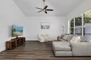 8983 Mustang Island Cir, Naples, FL 34113 - Photo 23