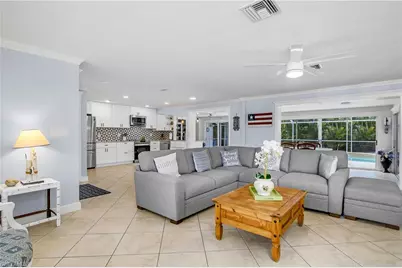 1072 Wisconsin Dr, Naples, FL 34103 - Photo 9