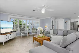 1072 Wisconsin Dr, Naples, FL 34103 - Photo 7
