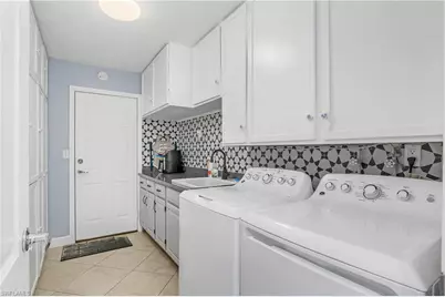 1072 Wisconsin Dr, Naples, FL 34103 - Photo 35