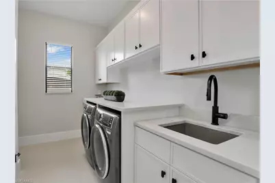 1343 12th St N, Naples, FL 34102 - Photo 21