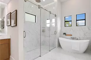 1343 12th St N, Naples, FL 34102 - Photo 25