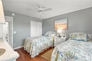 360 Horse Creek Dr, Naples, FL 34110 - Photo 17