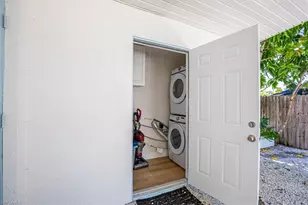 1960 Estey Ave, Naples, FL 34104 - Photo 23