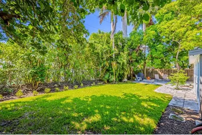 1960 Estey Ave, Naples, FL 34104 - Photo 25