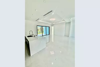 3144 10th Ave NE, Naples, FL 34120 - Photo 9