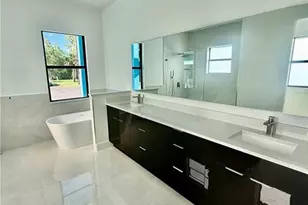 3144 10th Ave NE, Naples, FL 34120 - Photo 7