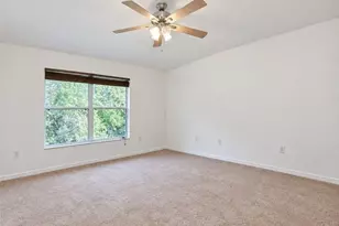 30324 Elderwood Dr, Wesley Chapel, FL 33543 - Photo 17