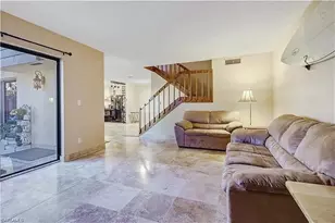 4033 Sandlewood Ln, Fort Myers, FL 33907 - Photo 7