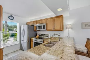 1025 Mainsail Dr, Naples, FL 34114 - Photo 5