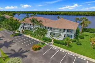 1025 Mainsail Dr, Naples, FL 34114 - Photo 21