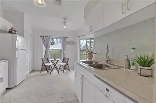 3920 10th St N, Naples, FL 34103 - Photo 13