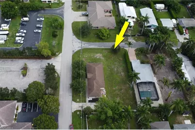 3920 10th St N, Naples, FL 34103 - Photo 47