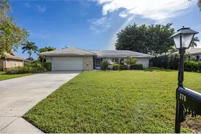 379 Torrey Pines Pt, Naples, FL 34113 - Photo 3