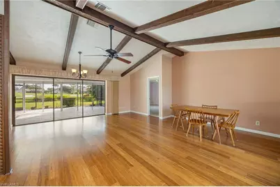 379 Torrey Pines Pt, Naples, FL 34113 - Photo 5