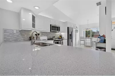 2345 Magnolia Lane, Naples, FL 34112 - Photo 5