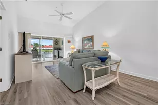 2345 Magnolia Ln, Naples, FL 34112 - Photo 13