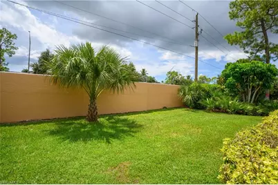 5854 Westbourgh Ct, Naples, FL 34112 - Photo 27