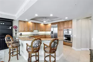 295 Grande Way, Naples, FL 34110 - Photo 7