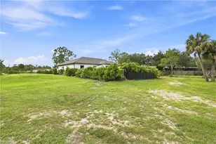 2885 41st Ave NE, Naples, FL 34120 - Photo 31