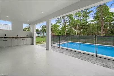 2610 4th St NW, Naples, FL 34120 - Photo 3
