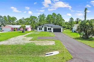 2610 4th St NW, Naples, FL 34120 - Photo 39
