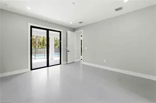2610 4th St NW, Naples, FL 34120 - Photo 23
