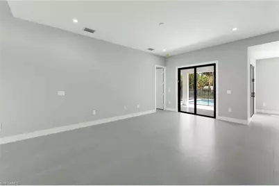 2610 4th St NW, Naples, FL 34120 - Photo 21