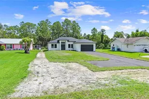 2610 4th St NW, Naples, FL 34120 - Photo 43