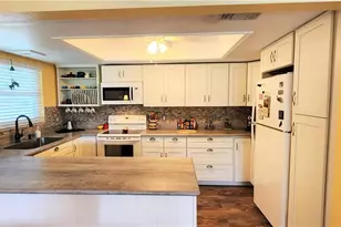 109 Georgetown Blvd, Naples, FL 34112 - Photo 9
