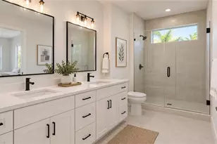 11319 Tangerine Dr, Bonita Springs, FL 34135 - Photo 7
