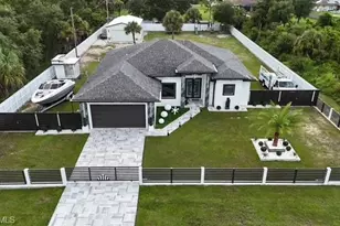 611 Lake Ave, Lehigh Acres, FL 33972 - Photo 33