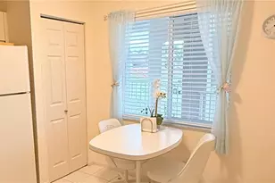 6945 Dennis Cir, Naples, FL 34104 - Photo 9