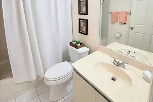 6945 Dennis Cir, Naples, FL 34104 - Photo 25