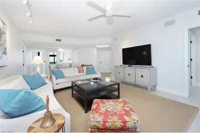 7225 Pelican Bay Blvd #502, Naples, FL 34108 - Photo 5