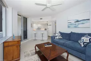 7225 Pelican Bay Blvd, Naples, FL 34108 - Photo 11
