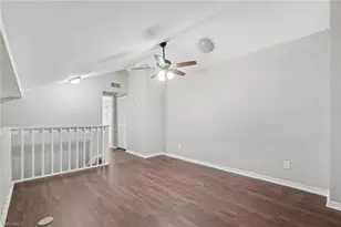3438 Timberwood Cir, Naples, FL 34105 - Photo 27