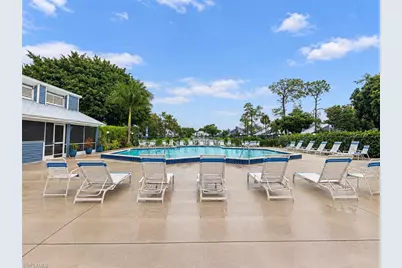 3438 Timberwood Cir, Naples, FL 34105 - Photo 3