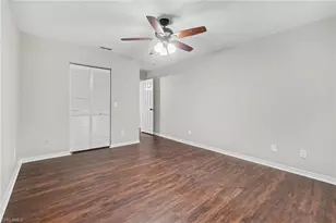 3438 Timberwood Cir, Naples, FL 34105 - Photo 23