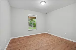 3438 Timberwood Cir, Naples, FL 34105 - Photo 19