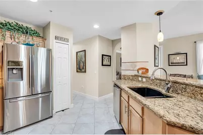 3278 Sunset Key Cir #101, Punta Gorda, FL 33955 - Photo 17