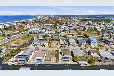 129 Curlew St, Fort Myers Beach, FL 33931 - Photo 5