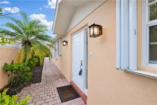 5434 Guadeloupe Way, Naples, FL 34119 - Photo 7