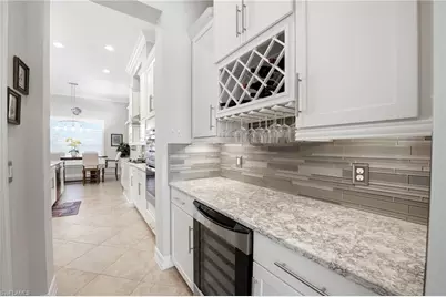 9455 Lagomar Ct, Naples, FL 34114 - Photo 7