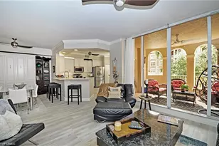 401 Bayfront Pl, Naples, FL 34102 - Photo 5