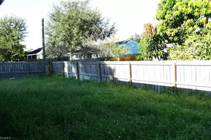 17376 Connecticut Rd, Fort Myers, FL 33967 - Photo 23