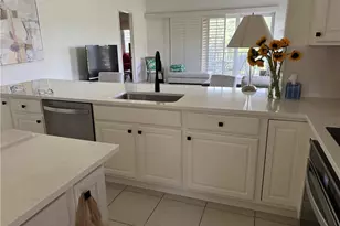 10181 Bellavista Cir, Miromar Lakes, FL 33913 - Photo 7