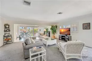 920 Collier Ct, Marco Island, FL 34145 - Photo 5