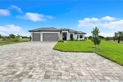 5288 40th St NE, Naples, FL 34120 - Photo 3